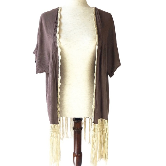 Umgee Womens Brown Crochet Lace Trim Short Sleeve Fringe Kimono Cardigan - Picture 4 of 13